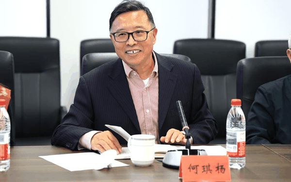 抗衰老科技专家、中国老年学和老年医学学会抗衰老分会第三届主任委员何琪杨在研讨会上发言。摄/新京报记者 王远征