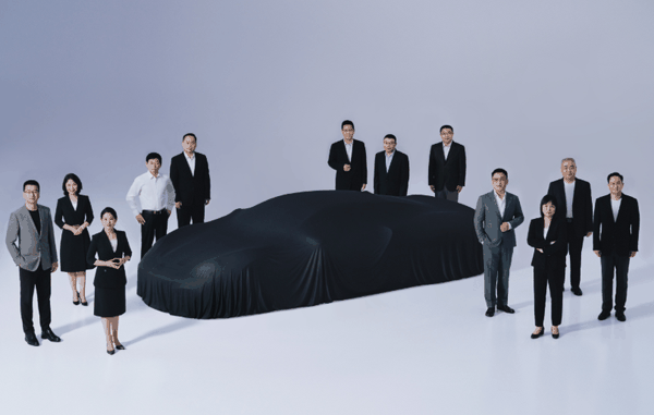 长城汽车35周年高管大合影。 