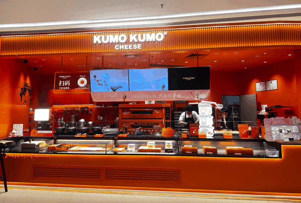 广州某KUMO KUMO门店。时代财经摄