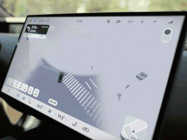 上图为【三点式掉头】功能示意