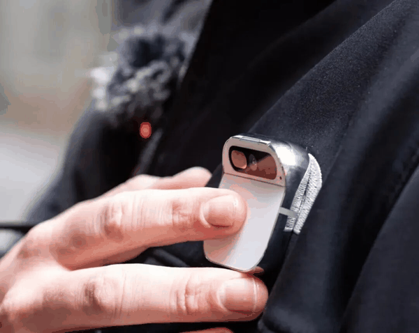 图片来源：AIPIN/Humane