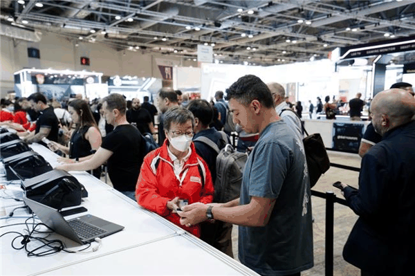 (全球买家赴港采购)