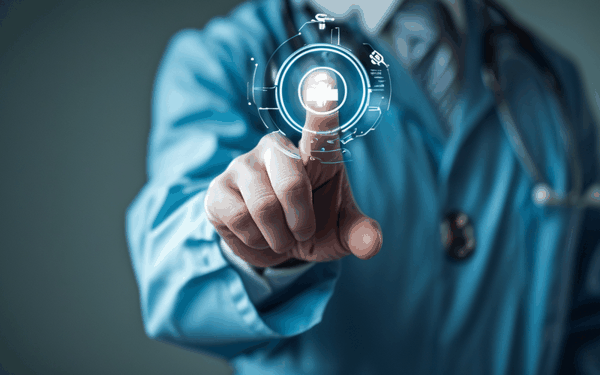 ▲资料图：AI辅诊正在系统性地改变基层诊室的能力边界。图/IC photo