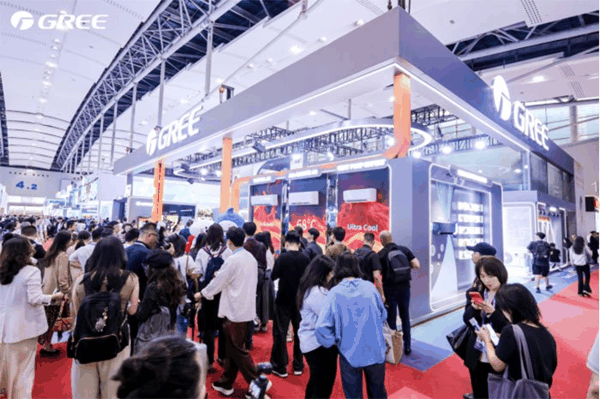 (图为广交会现场，格力以绿色低碳、高品质、全场景的产品矩阵，持续拓宽海外渠道、收获全球订单)