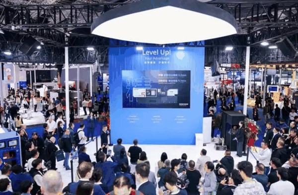 Chinaplas2026海天国际展位现场