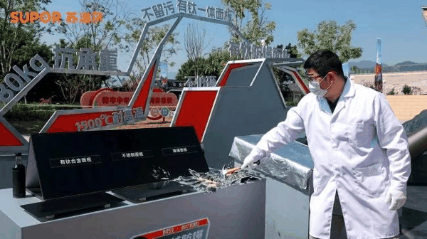 玻璃面板抗暴测试图