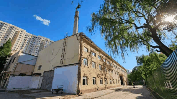 改造前的老煤库。昌平区供图