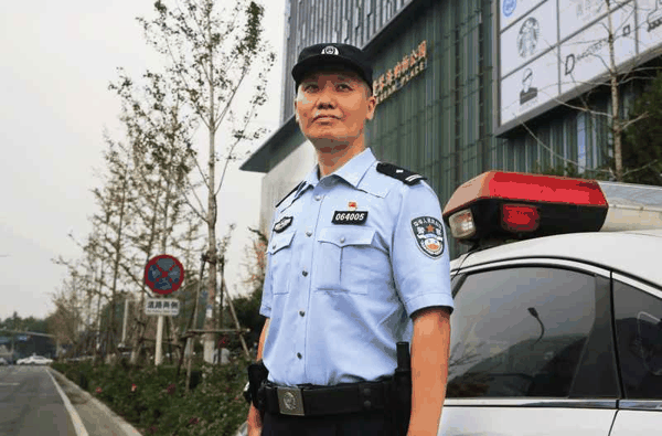 乔石被共青团中央、全国青联授予2026年度新时代青年先锋。北京警方供图