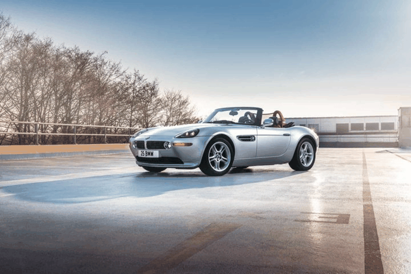 ▲ BMW Z8