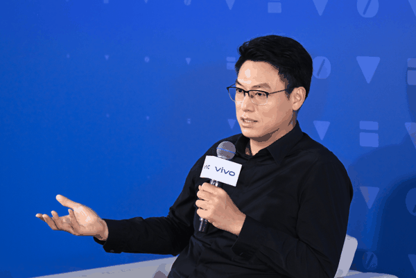 vivo副总裁、产品副总裁黄韬