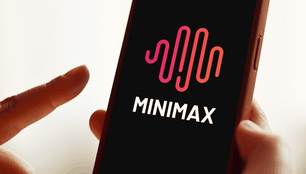 MiniMax解禁后连续大跌，CEO称实现AGI前不再领取薪酬