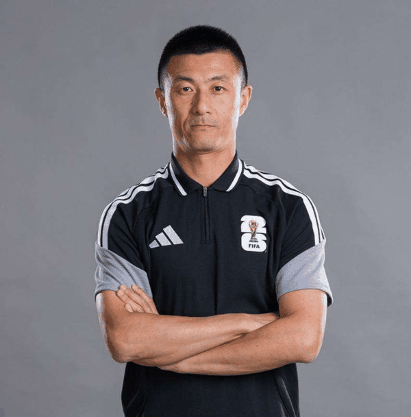 图为傅明