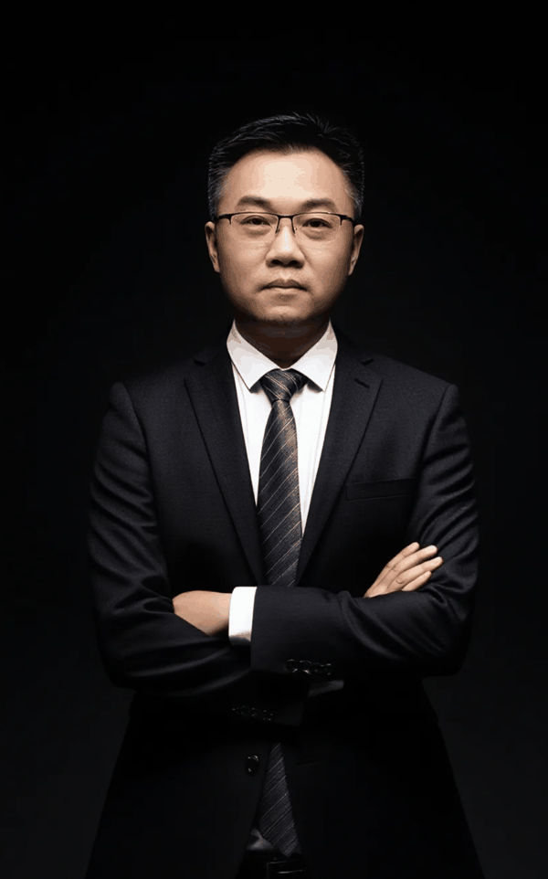 万联易达企服集团负责人朱冰