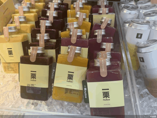 郭缤璐摄