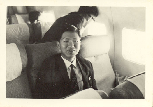 Prof Yau left HK in 1969.jpg
