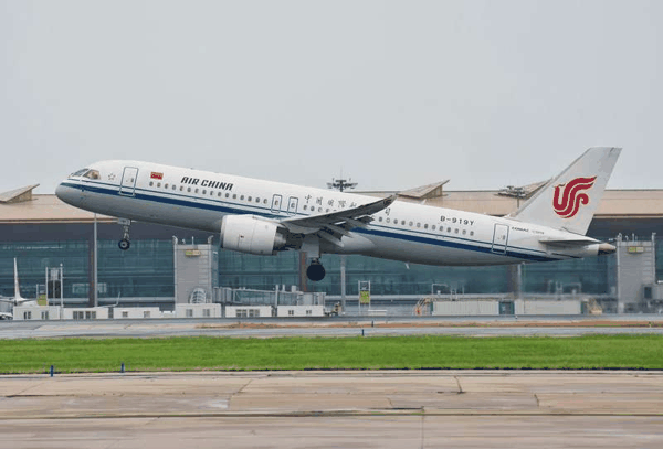 国航C919开启国际客运航线。新京报记者 陶冉 摄