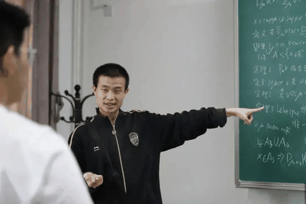 韦东奕（资料图）