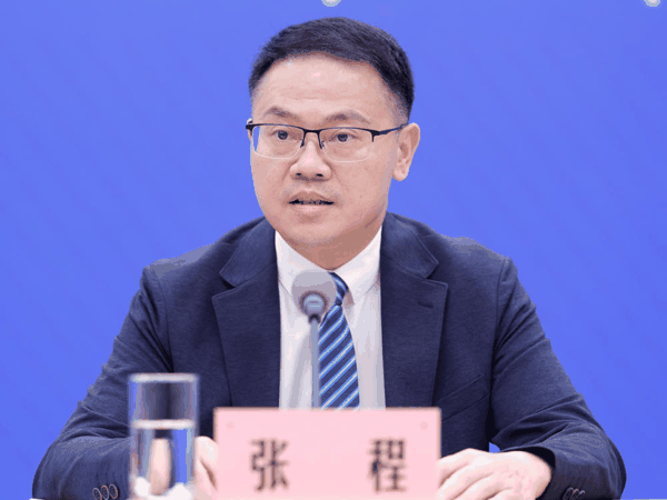 ▲四川省泸州市泸县县委书记、县长张程