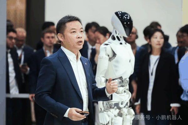 图片来源：小鹏机器人服务号