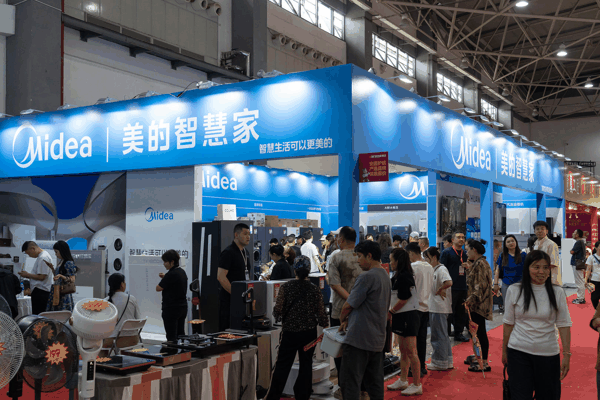 ▲美的智慧家展厅 据视觉中国
