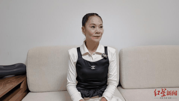 李洪莲