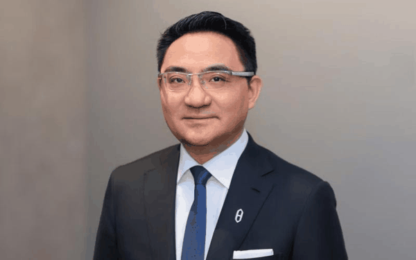 赛力斯集团董事、副总裁康波。受访者供图
