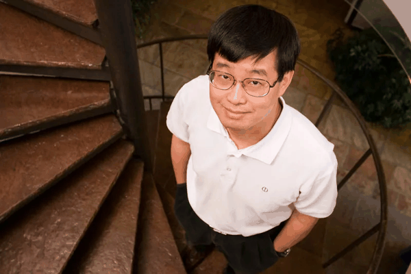 他拿下诺奖风向标！物理学奖史上第二位华人