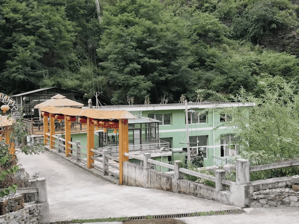 阳尕山水电站。李未来:摄.jpg