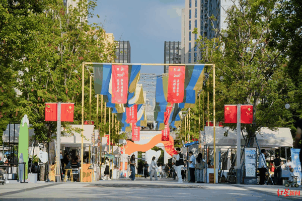 国庆期间的成都高新区