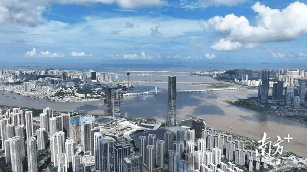 俯瞰横琴粤澳深度合作区、澳门、珠海。资料图片