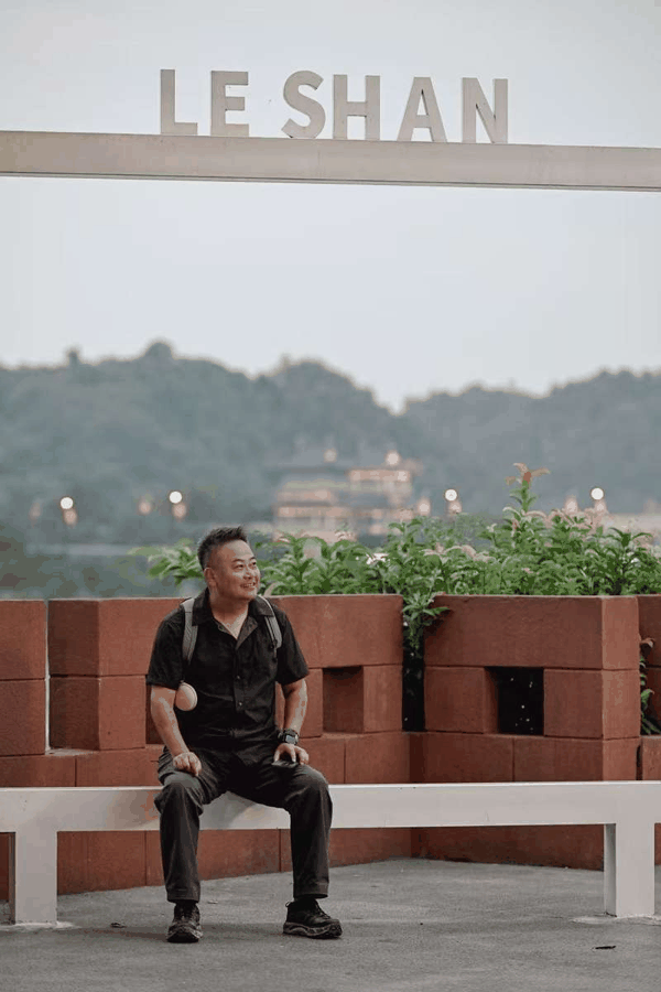 陈晓卿表示，有一段发生在乐山的故事，虽然没有放在片子中，但幕后的故事很感人。
