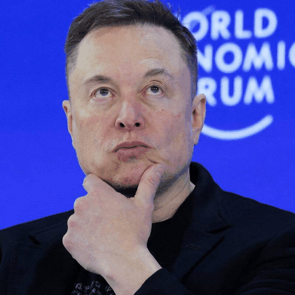 馬斯克承認，SpaceX曾限制烏克蘭星鏈衛星網路服務速度，並指控烏軍違反服務條款，將民用星鏈用於攻擊無人機任務。（路透資料照）