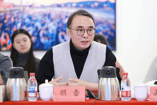 树新风剧团（北京）艺术总监顾雷。