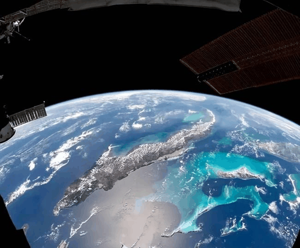 宇航员从太空看地球为啥会那么害怕 宇航员从太空看地球为啥会那么害怕
